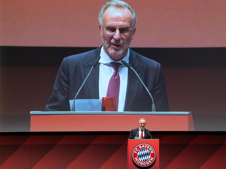 Karl-Heinz Rummenigge, Vorstandsvorsitzender der FC Bayern München AG, auf der Hauptversammlung. Foto: Sven Hoppe/dpa