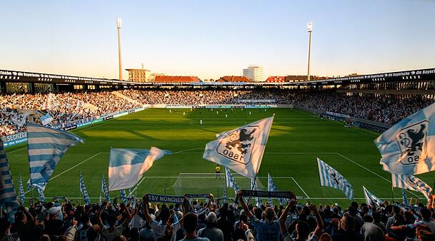 Eine Simulation vom neuen Grünwalder Stadion. Eine Simulation vom neuen Grünwalder Stadion.