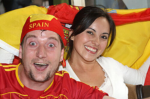 Spanien - in der Schleißheimer Straße in der Bar "Triana" entdeckt. Und wer bekommt da nicht Lust auf Fußball?