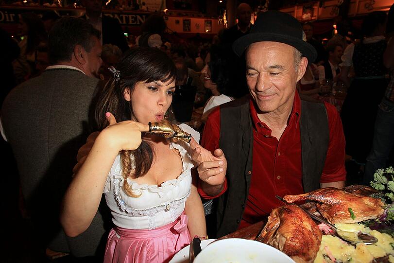 Heiner Lauterbach mit Ehefrau Viktoria Skaf im Hippodrom.