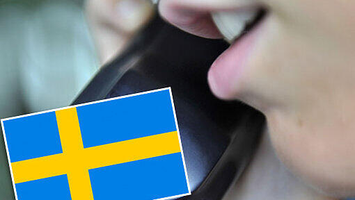 Wer diese Telefonnumer wählt, wird zufällig mit einem Schweden verbunden. Wer diese Telefonnumer wählt, wird zufällig mit einem Schweden verbunden.