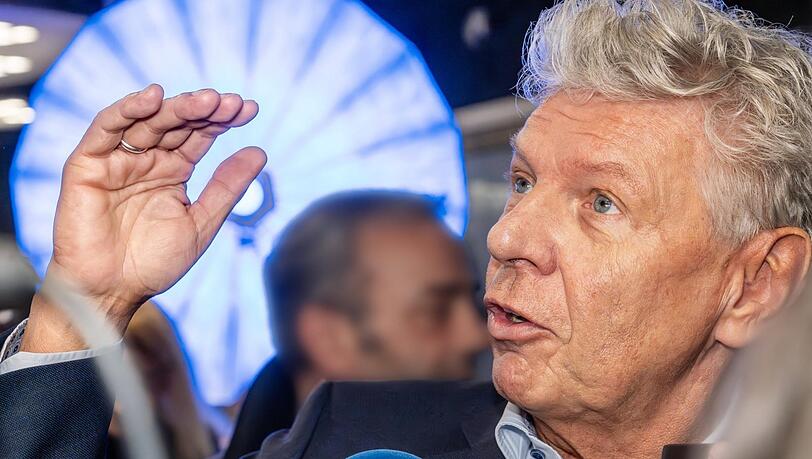 Tritt er wirklich noch mal an? Dieter Reiter weicht der OB-Frage gerade lieber aus.