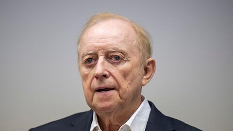 Schuhbeck ist an Krebs erkrankt und daher derzeit auf freiem Fuß.