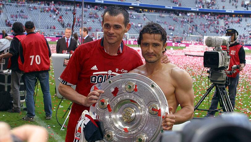 Willy Sagnol (l.) und Bixente Lizarazu feiern die Meisterschaft 2006. Willy Sagnol (l.) und Bixente Lizarazu feiern die Meisterschaft 2006.