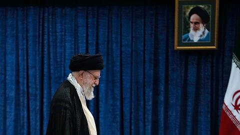 Trump verkündet Tod Chameneis (Archivbild). Trump verkündet Tod Chameneis (Archivbild).