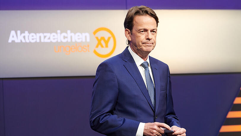 Fernsehmoderator Rudi Cerne moderiert die Sendung: Für Zeugenhinweise, die zur Klärung des Falls führen, wurde eine Belohnung von 10.000 Euro ausgesetzt. (Archivbild)