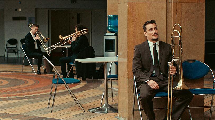 Beeindruckend: Pierre Lottin (rechts) lernte f&uuml;r den Film, Posaune zu spielen.