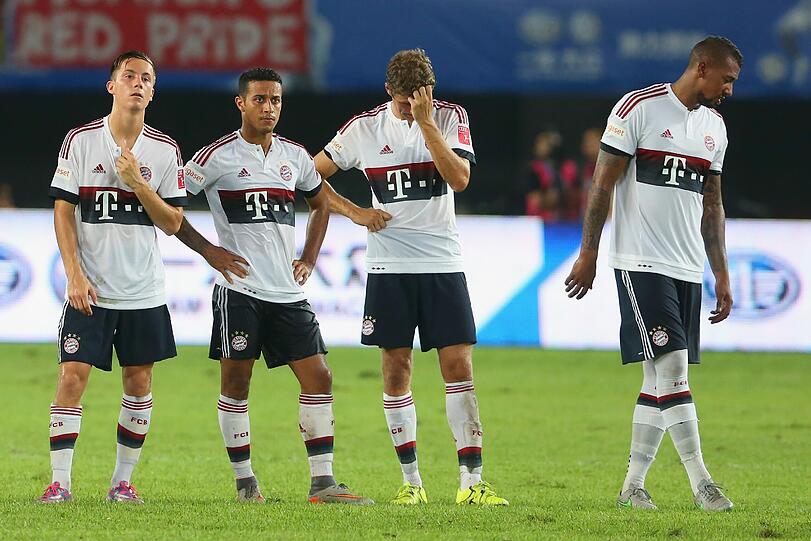 Im Freundschaftsspiel gegen Guangzhou Evergrande musste sich der FC Bayern im Elfmeterschießen geschlagen geben. Die Bilder zum Finale der China-Tour.