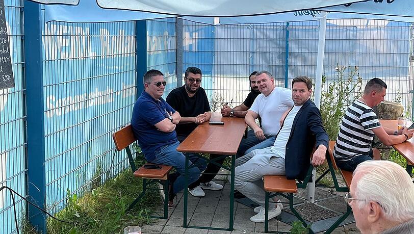 Hasan Ismaik mit seinem Statthalter Saki Stimoniaris sowie den Geschäftsführern Dr. Christian Werner und Oliver Mueller.