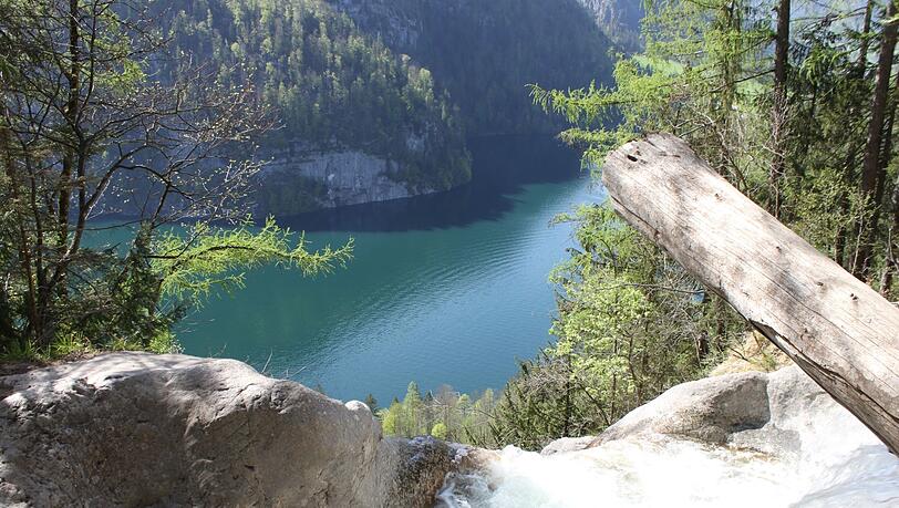 Die Gumpe am Königsbach-Wasserfall bei Schönau am Königssee.