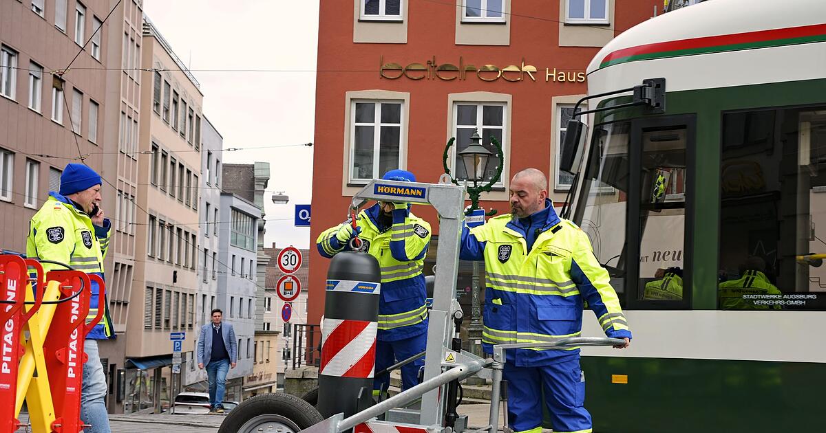 Poller-R-cken-im-Minutentakt-Harter-Job-am-Weihnachtsmarkt