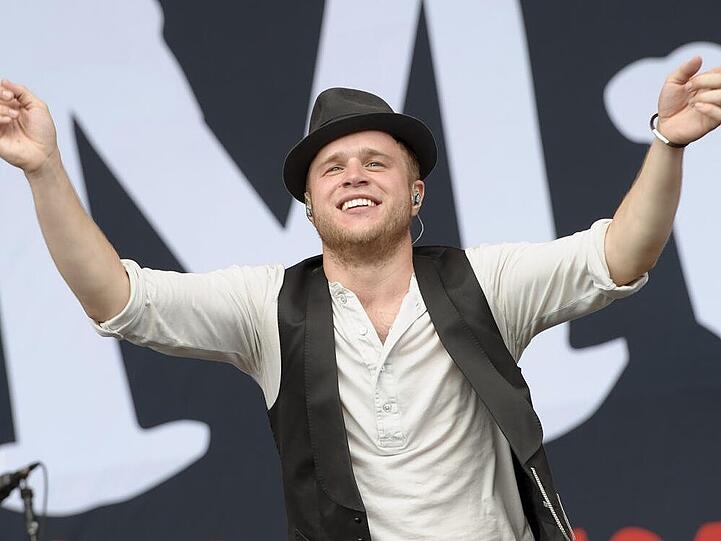 Wer regelmäßig bei eBay shoppt, könnte bereits ein Teil von Olly Murs besitzen
