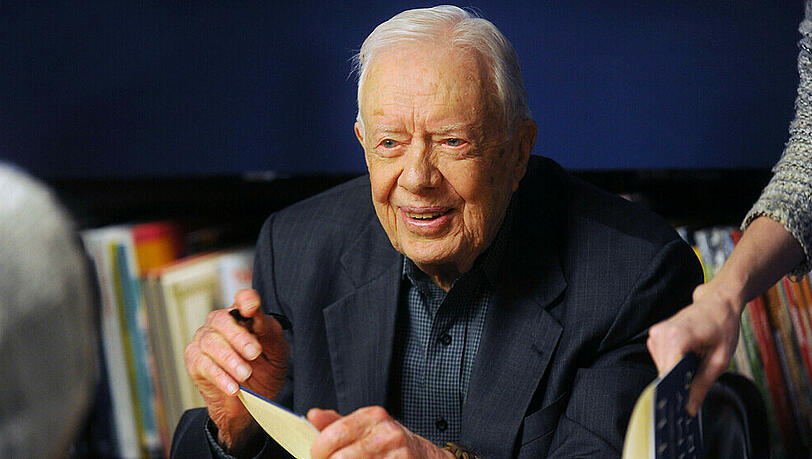 Jimmy Carter befindet sich derzeit im Krankenhaus Jimmy Carter befindet sich derzeit im Krankenhaus
