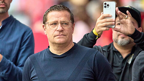 Der FC Bayern ist an Max Eberl interessiert: Die Frage ist, wie die Positionen im Verein aufgeteilt werden.