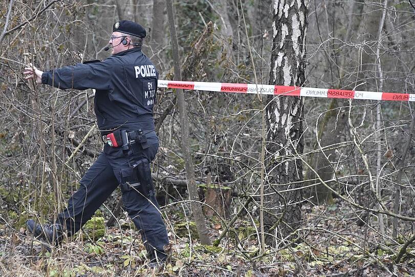 Die Polizei sucht fieberhaft nach dem Täter.