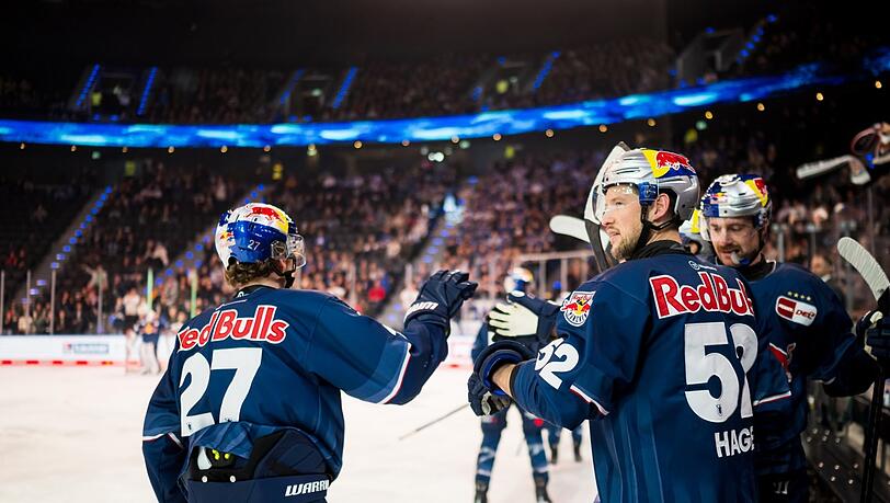 EHC-Kapitän Hager (Mitte) und Co. brauchen im Garden den Serien-Ausgleich.