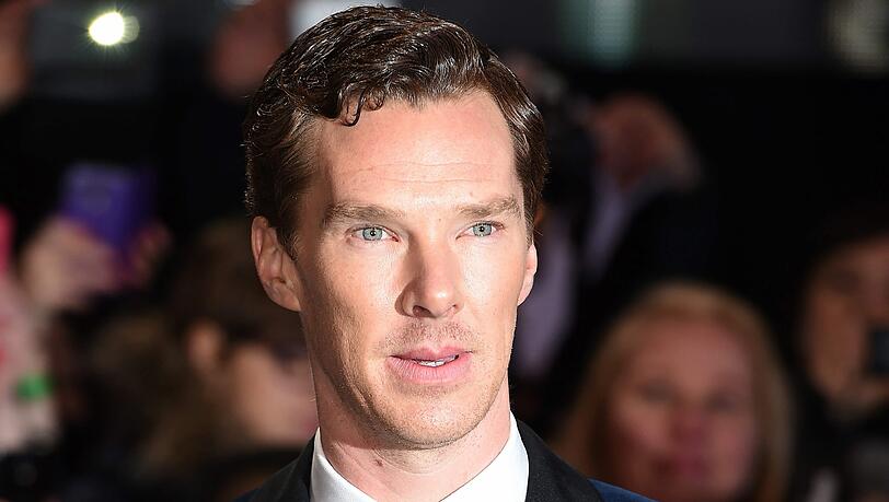 Benedict Cumberbatch kann es nicht ausstehen, wenn die Fans ihn während seiner "Hamlet"-Vosrtellung filmen. Benedict Cumberbatch kann es nicht ausstehen, wenn die Fans ihn während seiner "Hamlet"-Vosrtellung filmen.