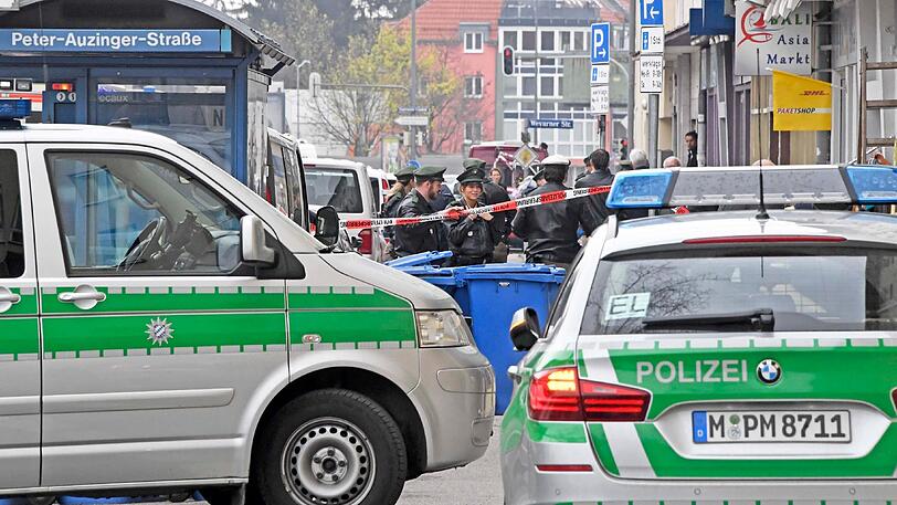 Mit Pfefferspray überfielen die Täter den Juwelier. Sechs Menschen wurden dabei verletzt.