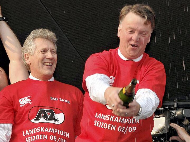 Zuletzt ließ er für Alkmaar die Sektkorken knallen: Bekommt Louis van Gaal bald eine Weißbierdusche und eine Feier am Münchner Rathausbalkon?