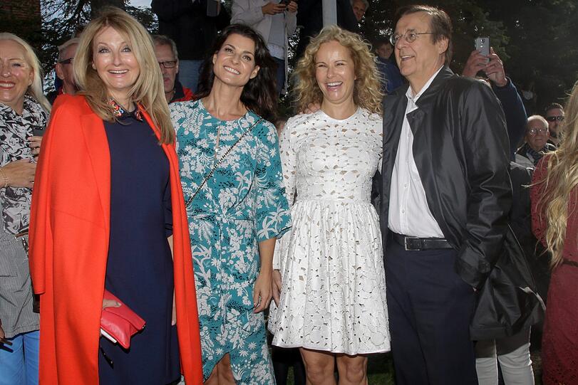 Frauke Ludowig, Marlene Lufen, Katja Burkard und Ehemann Hans Mahr (von links).
