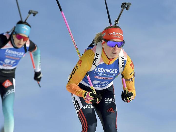 Landete in der Verfolgung über zehn Kilometer nur auf Rang 33: Franziska Hildebrand (r) in Aktion.