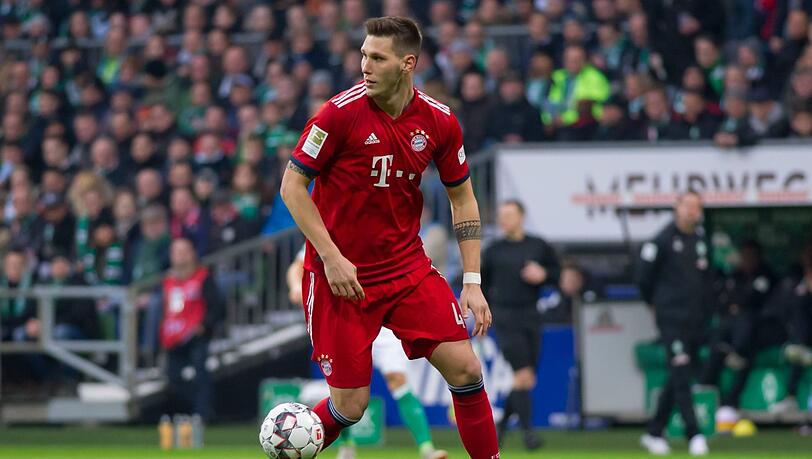 NIKLAS SÜLE, Note 3: Starke Rettungstat auf der Linie nach 29 Minuten, gedankenschnell und artistisch. Im Vergleich zu Boateng stets auf der Höhe und vor seinen Gegenspielern am Ball. Vor allem im Kopfballspiel kaum zu bezwingen, Bayerns Abwehrturm. NIKLAS SÜLE, Note 3: Starke Rettungstat auf der Linie nach 29 Minuten, gedankenschnell und artistisch. Im Vergleich zu Boateng stets auf der Höhe und vor seinen Gegenspielern am Ball. Vor allem im Kopfballspiel kaum zu bezwingen, Bayerns Abwehrturm.