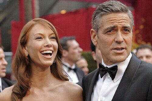 George Clooney und Sarah Larson