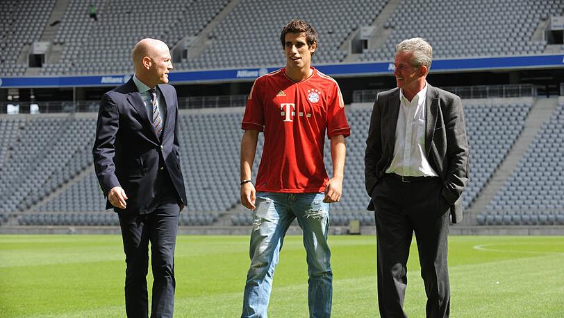 Am Donnerstag um 11.00 Uhr wurde Javier Martínez offiziell vorgestellt. Die Bilder aus der Allianz Arena. Am Donnerstag um 11.00 Uhr wurde Javier Martínez offiziell vorgestellt. Die Bilder aus der Allianz Arena.