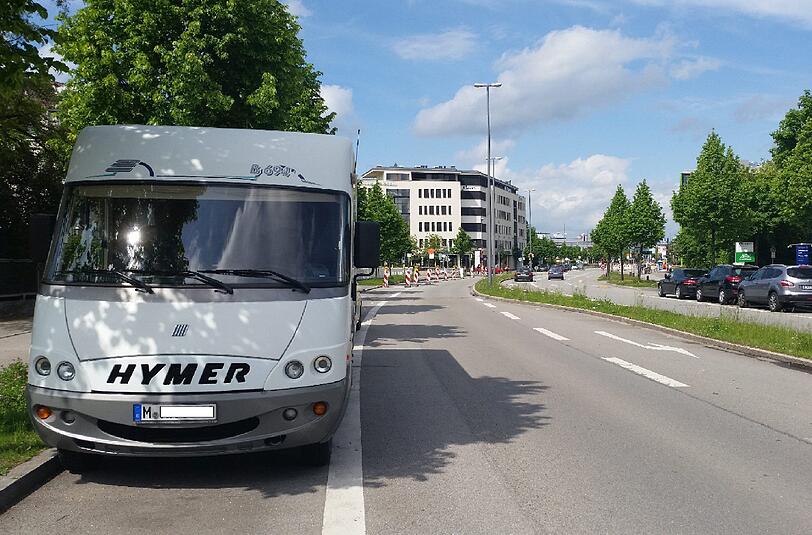 Das Wohnmobil, in das der Einbrecher einsteigen wollte, parkte &ndash; wie dieses &ndash; in der Hanauer Straße.