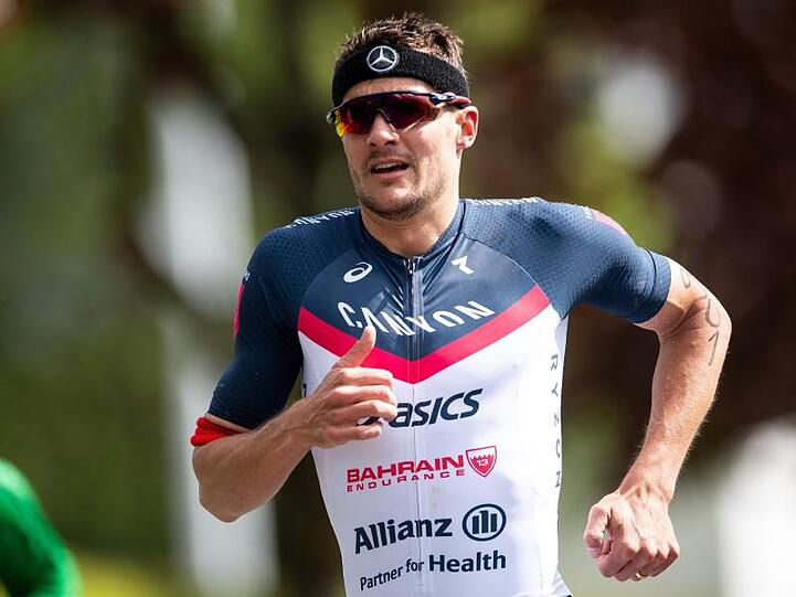 Jan Frodeno läuft beim Triathlon Buschhütten. Foto: Marius Becker/dpa/Archivbild