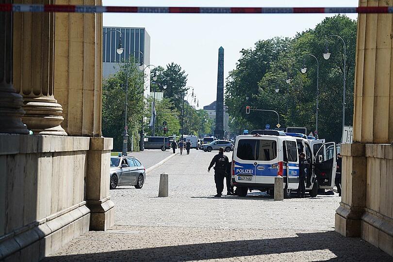 In der gesamten Innenstadt hat die Polizei ihre Präsenz erhöht.