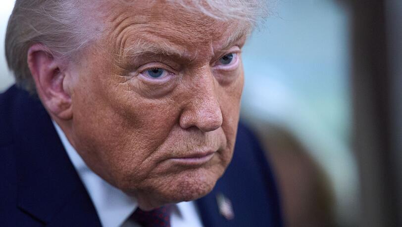 Die USA haben nach Worten Trumps eine "Armada" nahe dem Iran stationiert. (Archivbild)