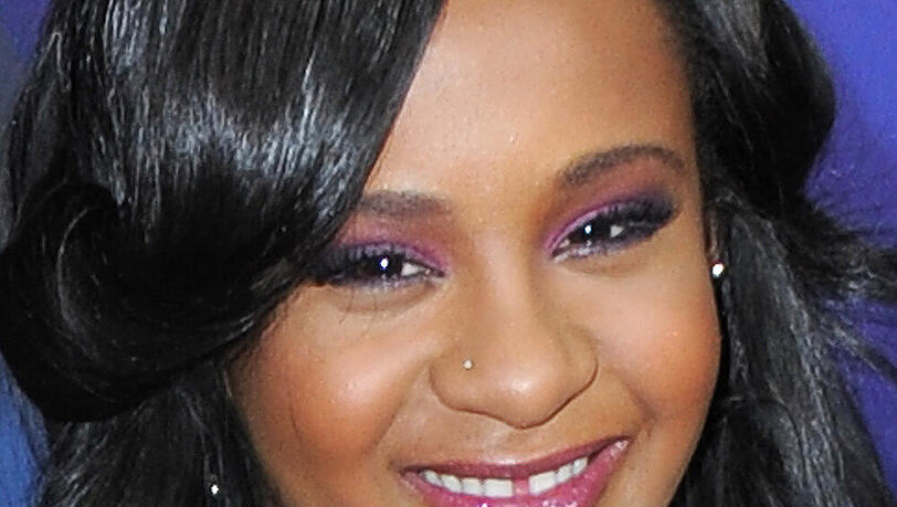 Bobbi Kristina ringt mit dem Tod: Bilder der Tochter von Whitney Houston. Bobbi Kristina ringt mit dem Tod: Bilder der Tochter von Whitney Houston.