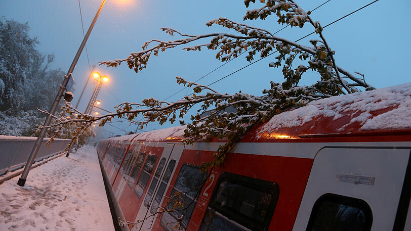 Am Freitag ist in München und Bayern Schneefall vorausgesagt. Die S-Bahn warnt vor etwaigen Behinderungen.