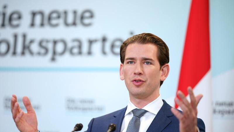 Sebastian Kurz, Ex-Kanzler und ÖVP-Vorsitzender, will mit den Grünen über eine Koalition verhandeln. Sebastian Kurz, Ex-Kanzler und ÖVP-Vorsitzender, will mit den Grünen über eine Koalition verhandeln.