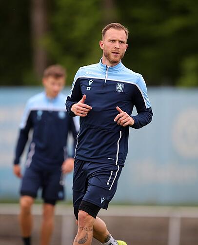 Wohl bald wieder zu sehen: Rieder im Löwen-Training. Wohl bald wieder zu sehen: Rieder im Löwen-Training.