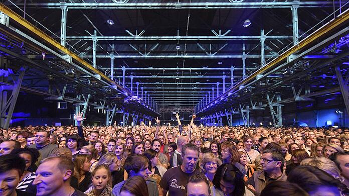 Tatort Konzert: In der Zenith-Halle kam es bei mehreren Events zu dreisten Goldketten-Raubzügen. (Symbolbild)