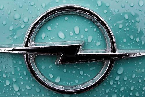 Noch längst nicht in trockenen Tüchern: die Rettung von Opel.