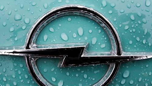 Noch längst nicht in trockenen Tüchern: die Rettung von Opel. Noch längst nicht in trockenen Tüchern: die Rettung von Opel.