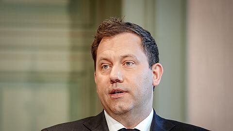 Klingbeil nimmt an dem internationalen Ministertreffen teil. (Archivbild)