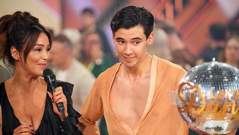 Verona Pooth freut sich über den Sieg von Sohn Diego bei "Let's Dance".