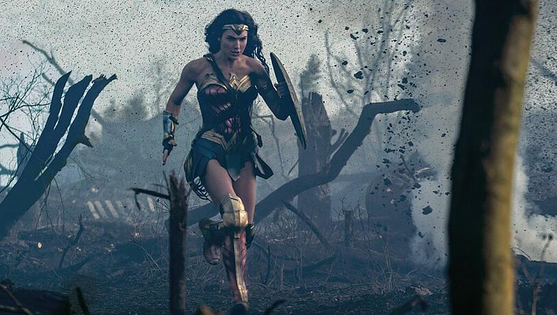 "Wonder Woman" führt in den USA die Liste der erfolgreichsten Filme aus dem DC Extended Universe an und überholte "Batman v Superman".