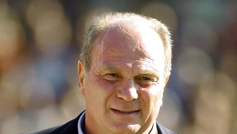 "Wir müssen aufpassen", warnte Uli Hoeneß kürzlich wegen der prekären finanziellen Situation der Bayern. "Wir müssen aufpassen", warnte Uli Hoeneß kürzlich wegen der prekären finanziellen Situation der Bayern.
