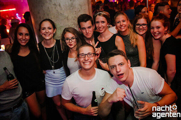 Klicken Sie sich durch die besten Partybilder des Wochenendes!
