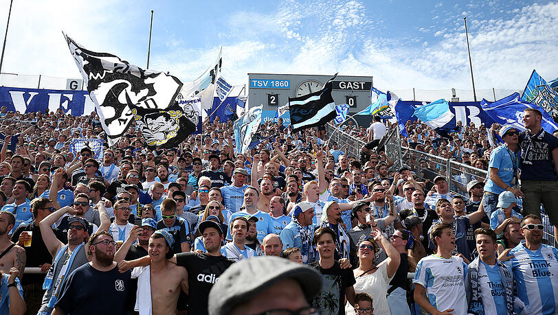Die Entscheidung nach einer langen Regionalliga-Saison steigt am 27. Mai um 14 Uhr im Grünwalder Stadion. Die Entscheidung nach einer langen Regionalliga-Saison steigt am 27. Mai um 14 Uhr im Grünwalder Stadion.