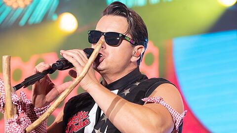 Will auch im nächsten Jahr seinen Fans gehörig einheizen: Andreas Gabalier.