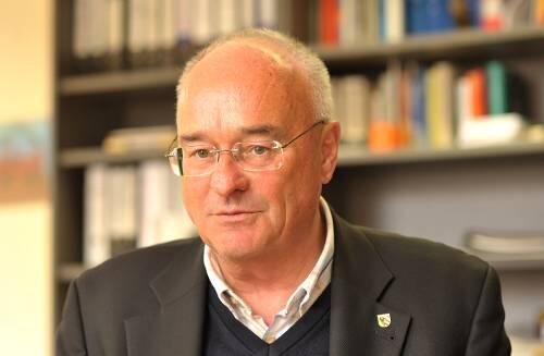 "Alle Schulleiter haben den Notfallplan griffbereit&ldquo;, sagt Schulamtsleiter Manfred Schreiner.