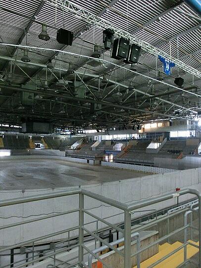 Die modernisierte Halle des EHC Red Bull München.