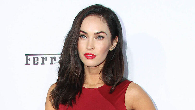 Schauspielerin Megan Fox macht mit ihrem Auftritt im "Bloody Valentine"-Video von sich reden. Schauspielerin Megan Fox macht mit ihrem Auftritt im "Bloody Valentine"-Video von sich reden.