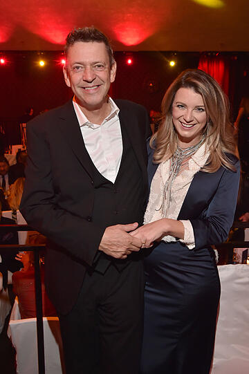 Das Bräurosl-Wirtepaar Franziska Kohlpaintner und Peter Reichert unterstützt die Stiftung der Steinbergs ebenfalls. Das Bräurosl-Wirtepaar Franziska Kohlpaintner und Peter Reichert unterstützt die Stiftung der Steinbergs ebenfalls.